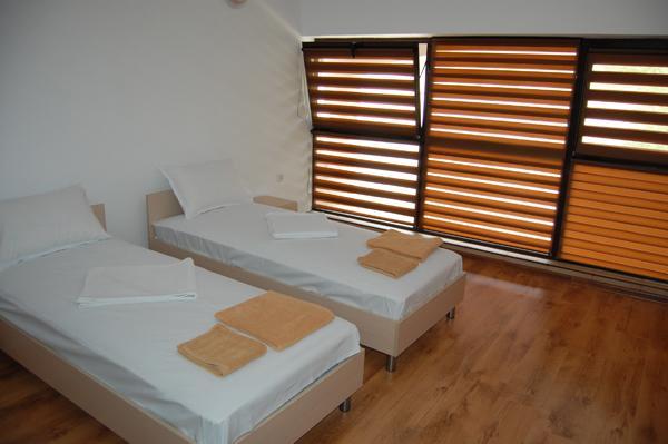 Hostel The White House Karlovo